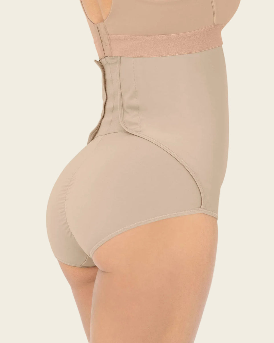 Faja postparto con mayor cubrimiento de abdomen