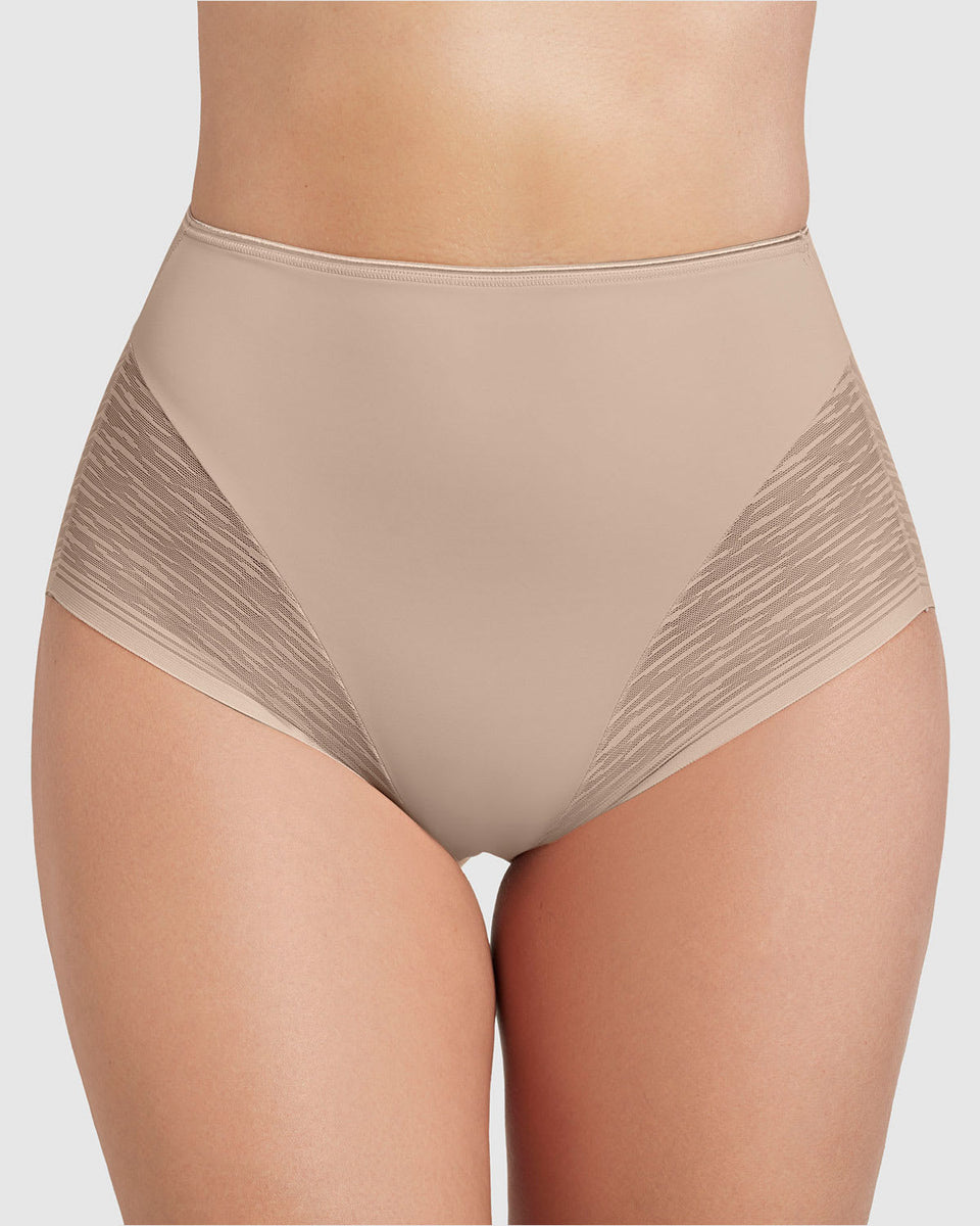 Bloomer faja clásico invisible con transparencias en glúteos y laterales