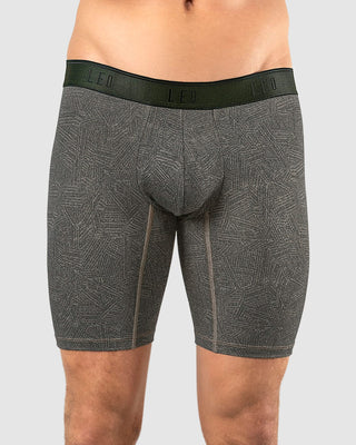 boxer-largo-en-microfibra-con-diseno-ergonomico#color_060-fondo-verde-estampado-elastico-verde-oscuro