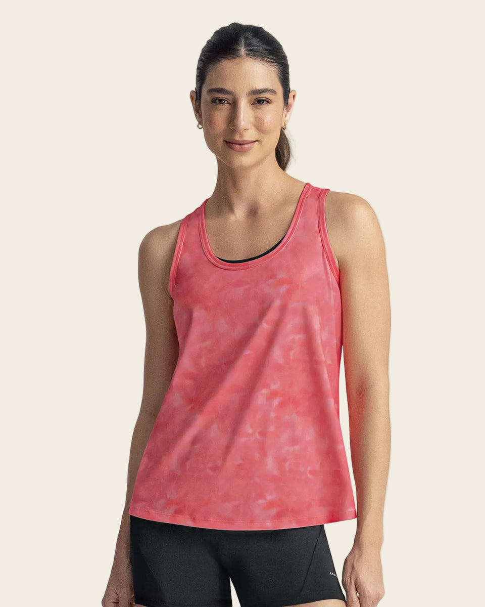 Camiseta deportiva de secado rápido y silueta semiajustada para mujer