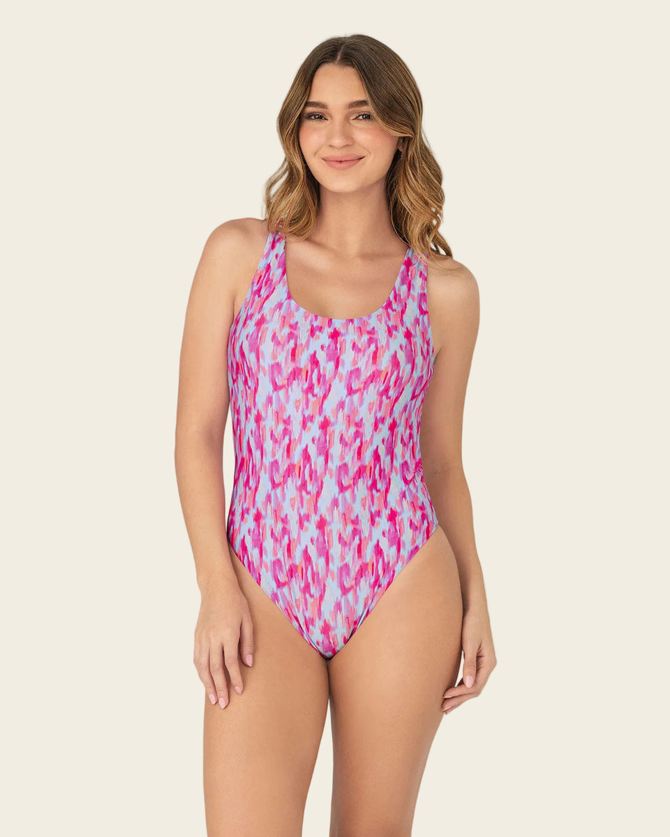 Traje de baño entero de silueta básica