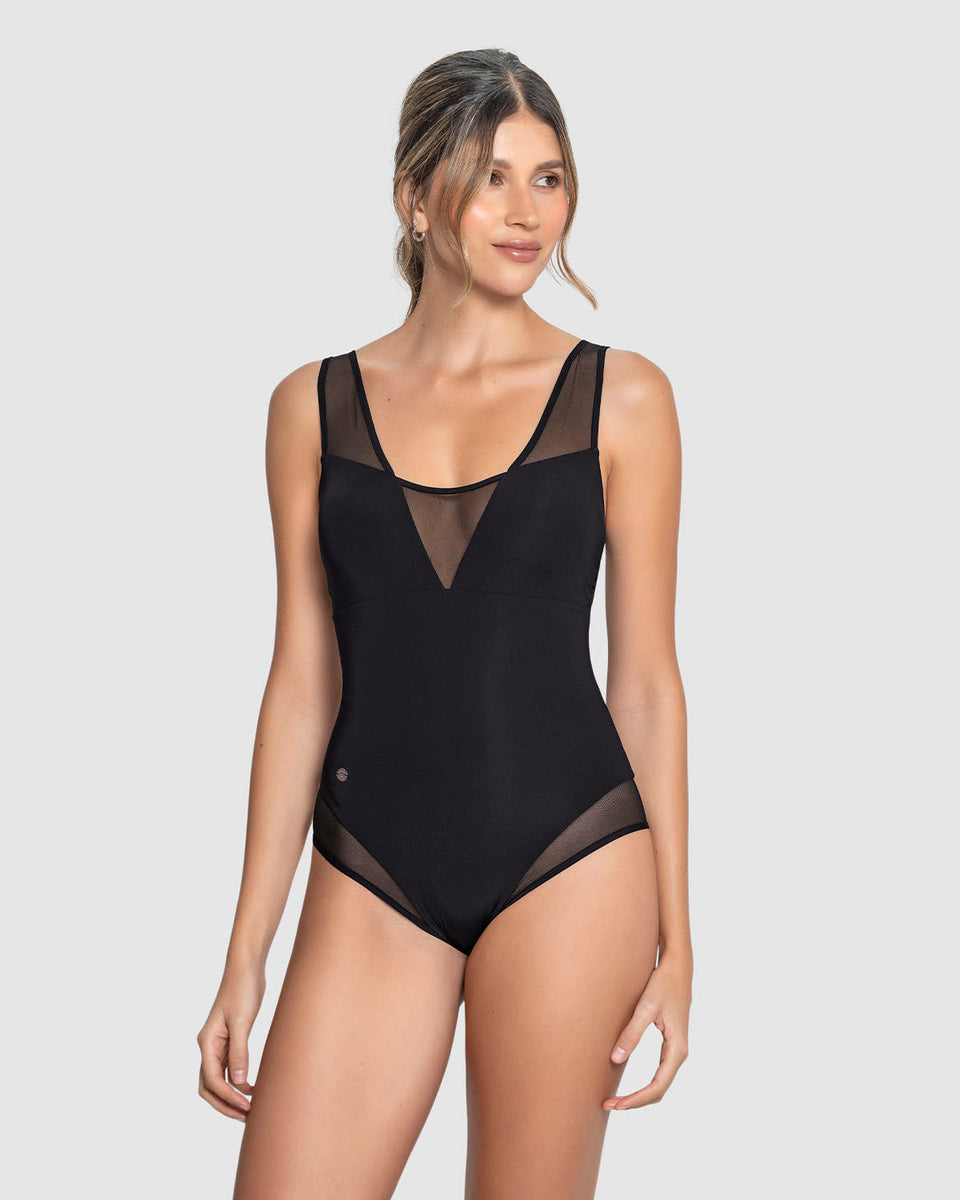 Traje de baño entero de control fuerte con detalles en tul - Hasta 2 cm menos