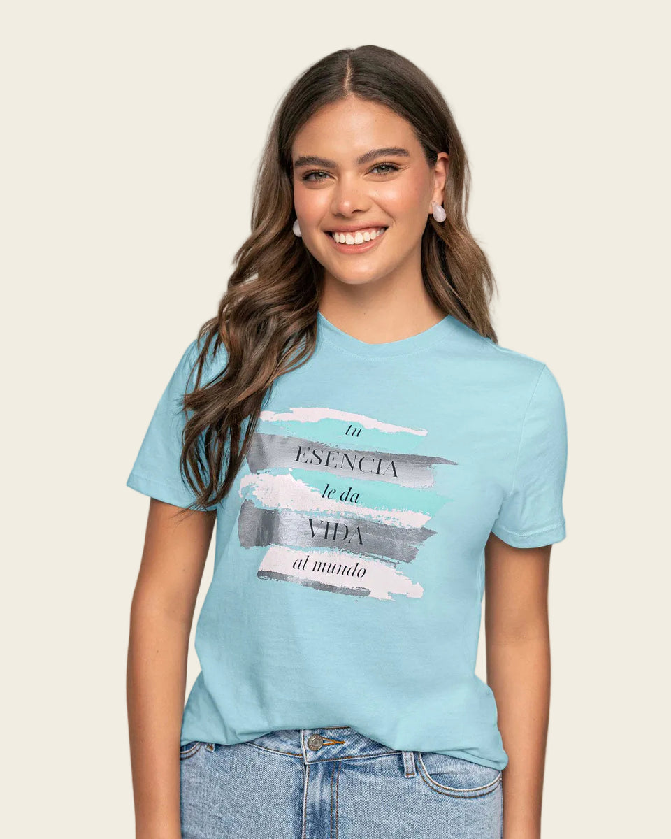 Camiseta manga corta con mensaje en el frente