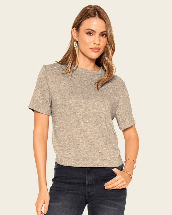 Blusa manga corta con apliques de perlas#color_084-arena