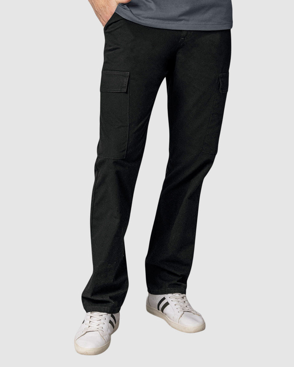 Pantalón con bolsillos tipo cargo