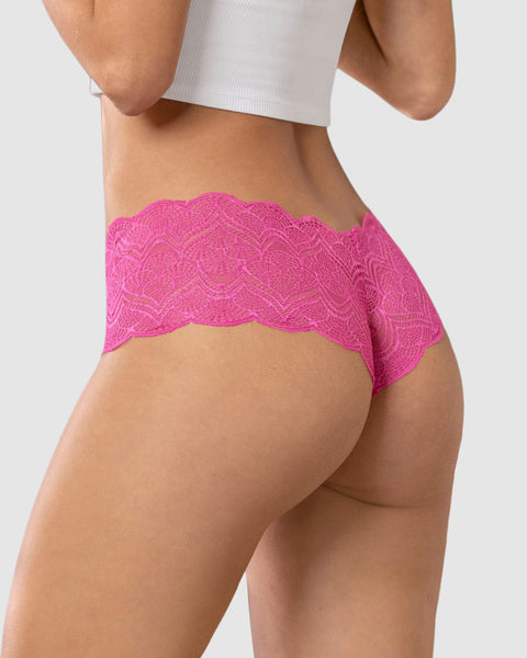 Bloomer estilo cachetero en encaje con transparencias y bordes redondeados#color_941-fucsia