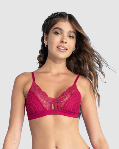 Bralette triangular en encaje y tul con detalle de ojal en escote#color_333-fucsia