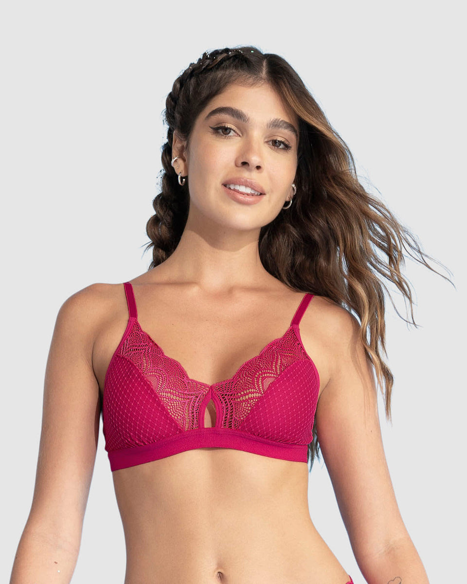 Bralette triangular en encaje y tul con detalle de ojal en escote