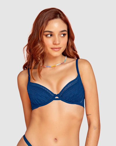Bralette con arco en encaje liviano y suave#color_596-azul-oscuro