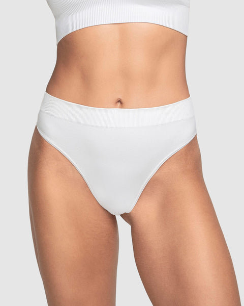 Brasilera tiro alto en tecnología seamless#color_000-blanco