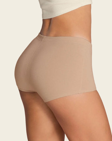 Paquete x 3 bóxers cortos con algodón elástico#color_984-blanco-cafe-claro-marfil