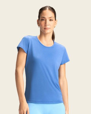 Blusa deportiva de secado rápido y silueta semiajustada#color_052-azul-medio