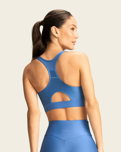 Top deportivo de secado rápido y espalda atlética#color_052-azul-medio