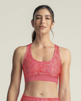 Top deportivo con espalda atlética en material de secado rápido#color_040-jaspeado-rosado