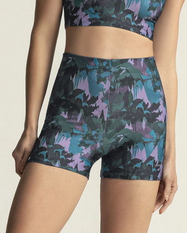 Short corto deportivo ajustado y ligero#color_186-estampado-flores