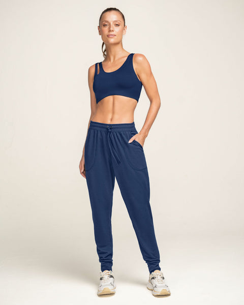 Jogger deportivo de silueta amplia con bolsillos#color_509-azul