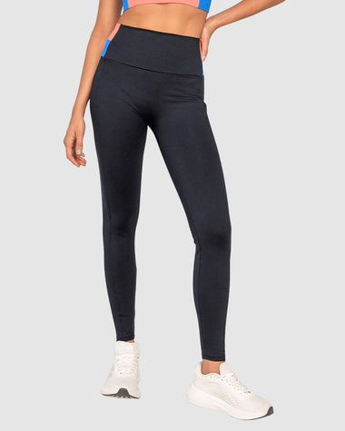 Legging tiro alto control en abdomen y muslos con bolsillo lateral#color_700-negro