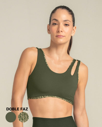 Top deportivo doble faz diseño asimétrico#color_a44-estampado-verde