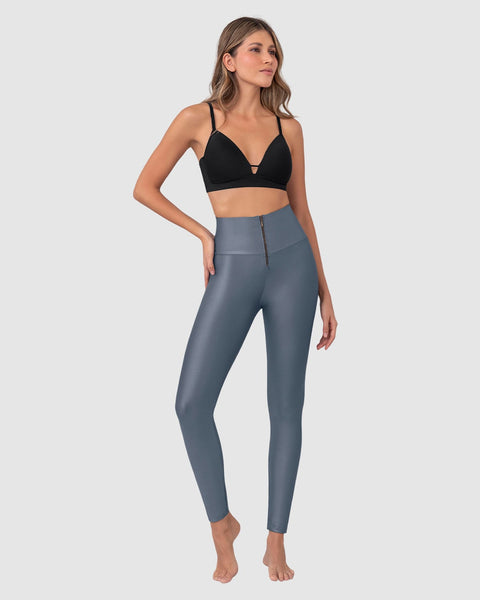 Leggings con acabado efecto cuero con control de abdomen#color_764-gris-oscuro