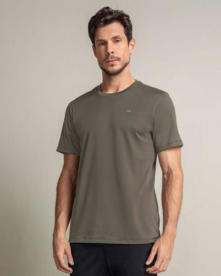 camiseta-deportiva-masculina-semiajustada-de-secado-rapido#color_610-verde-medio