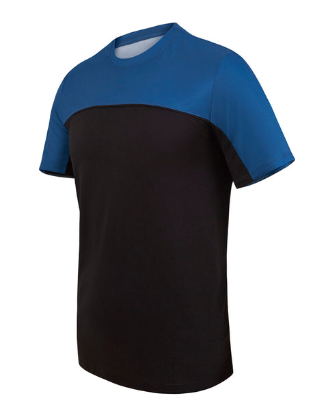 Camiseta deportiva elaborada con botellas de PET reciclado#color_700-negro