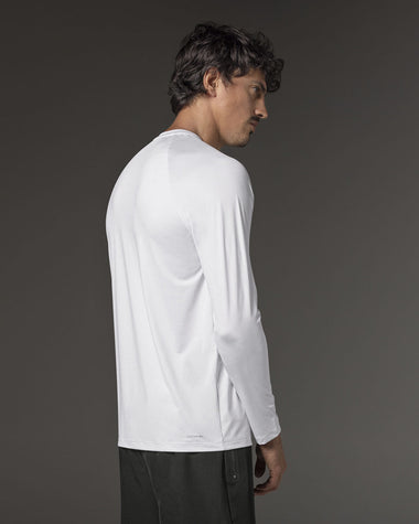 Camiseta deportiva masculina manga larga con protección UV#color_000-blanco