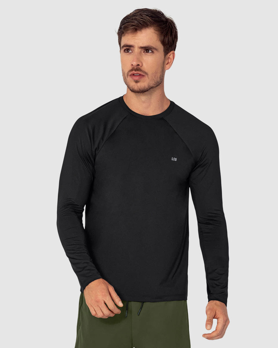 Camiseta deportiva masculina manga larga con protección UV