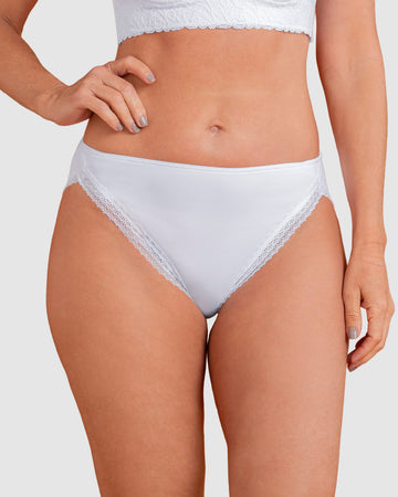 bloomer-tipo-bikini-con-encaje-decorativo-en-piernas#color_000-blanco