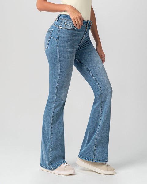 Jean levanta cola bota flare#color_022-azul-claro