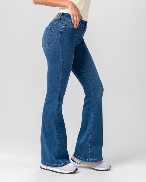 Jean levanta cola bota flare#color_052-azul-medio