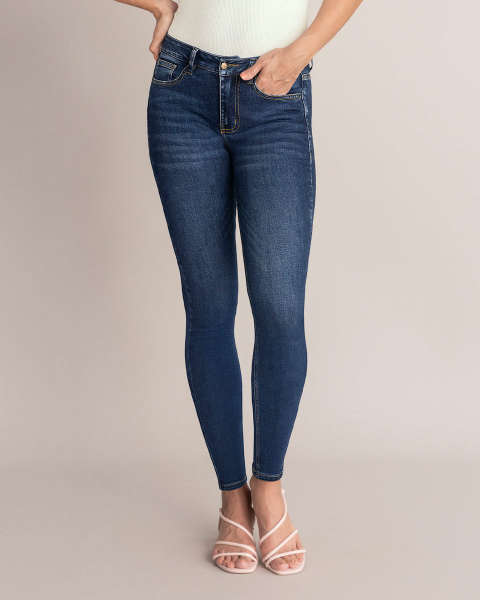 Skinny jean con bolsillos funcionales