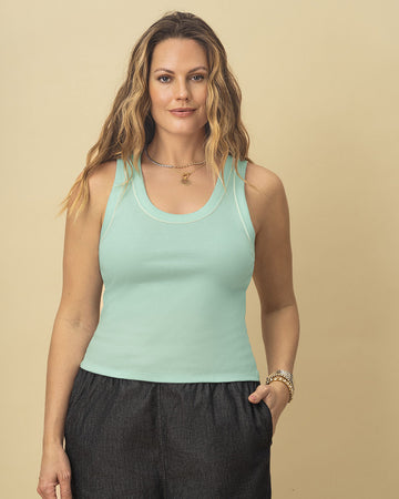 Blusa manga sisa con detalle en contraste#color_667-verde