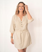 Vestido corto en tela tipo lino#color_084-arena