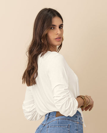 Blusa manga larga con taches decorativos#color_018-marfil