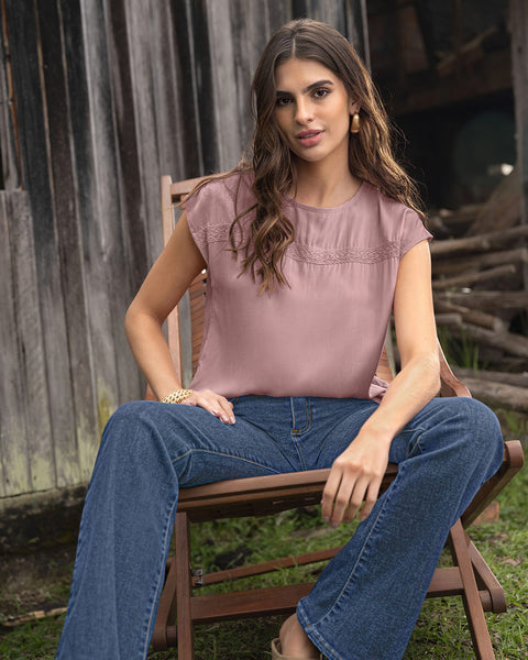Blusa básica manga corta con detalle sobrepuesto en frente#color_301-rosado