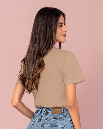 Blusa manga corta en algodón con estampado en frente#color_c54-arena