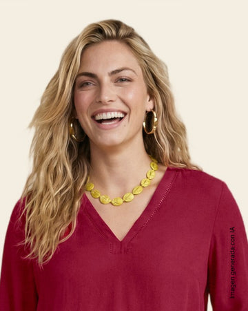 Blusa manga larga con elástico para efecto volumen#color_c33-vino