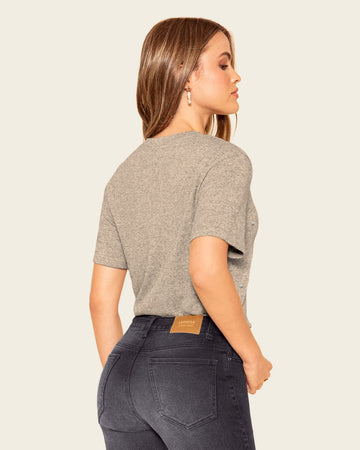 Blusa manga corta con apliques de perlas#color_084-arena