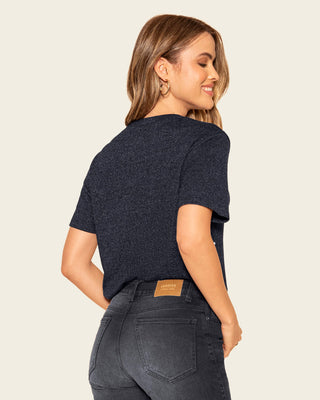 Blusa manga corta con apliques de perlas#color_700-negro
