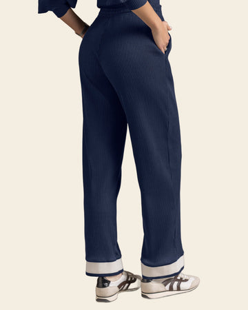 Pantalón bota recta en tela acanalada#color_024-azul-osc