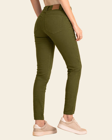 Jean skinny de silueta ajustada#color_c46-verde-militar