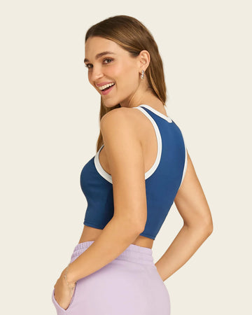 Blusa crop top sin mangas cuello redondo#color_c41-azul-medio
