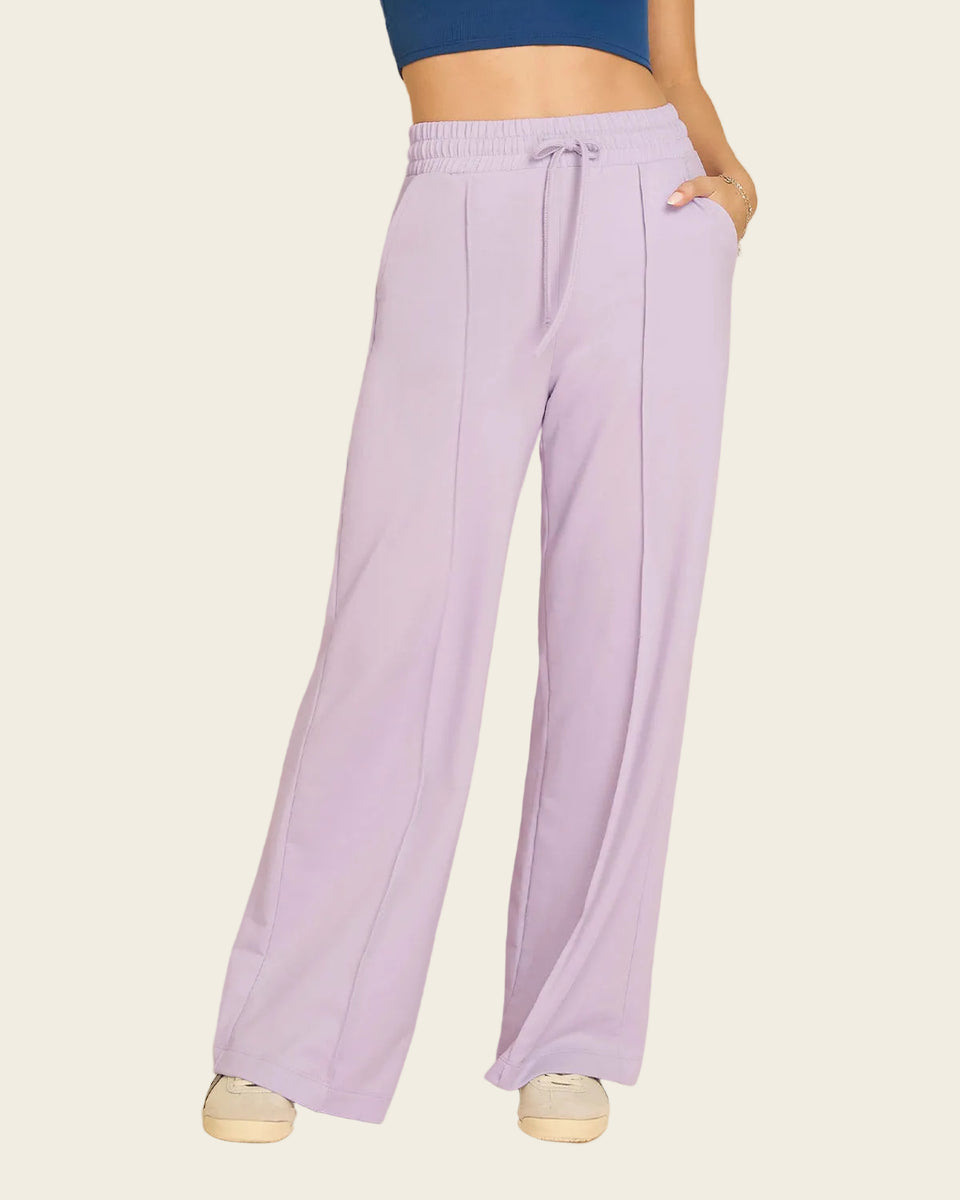 Pantalón tipo jogger con bota ancha
