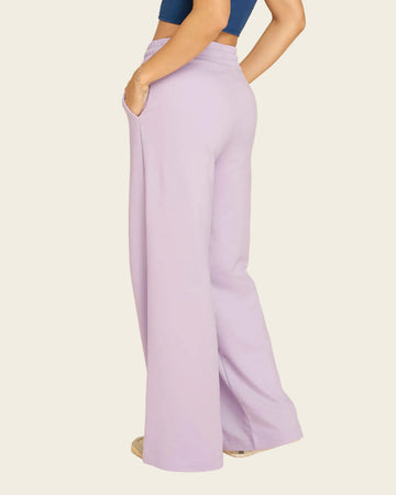 Pantalón tipo jogger con bota ancha#color_c51-lila