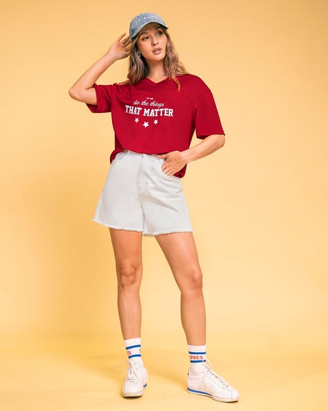 Blusa manga corta silueta amplia con estampado localizado#color_302-rojo