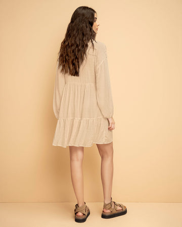 Vestido corto con volumen en mangas#color_084-arena