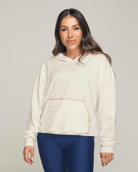 Sudadero con bolsillo tipo canguro y capucha#color_018-marfil
