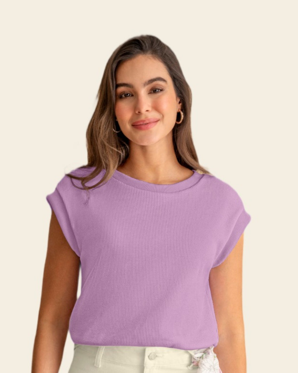 Blusa con textura y manga corta