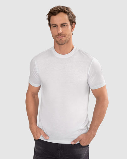 camisa-manga-corta-con-logo-bordado-en-frente#color_000-blanco