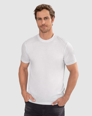 camisa-manga-corta-con-logo-bordado-en-frente#color_000-blanco